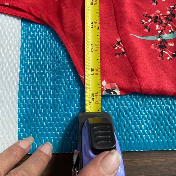 Maurices Sleeveless Red Floral Top X-Large - Picture 7 of 7